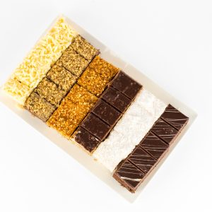Prăjituri de casă asortate – MIX – 6 sortimente